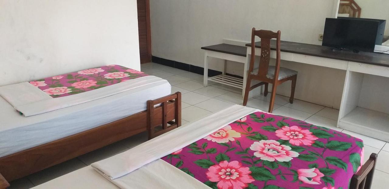 Intan Hotel Purwakarta Ngoại thất bức ảnh