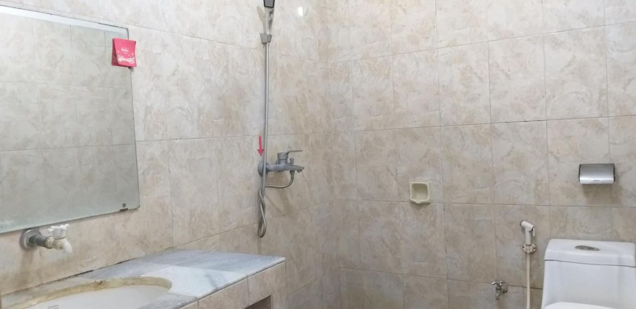 Intan Hotel Purwakarta Ngoại thất bức ảnh