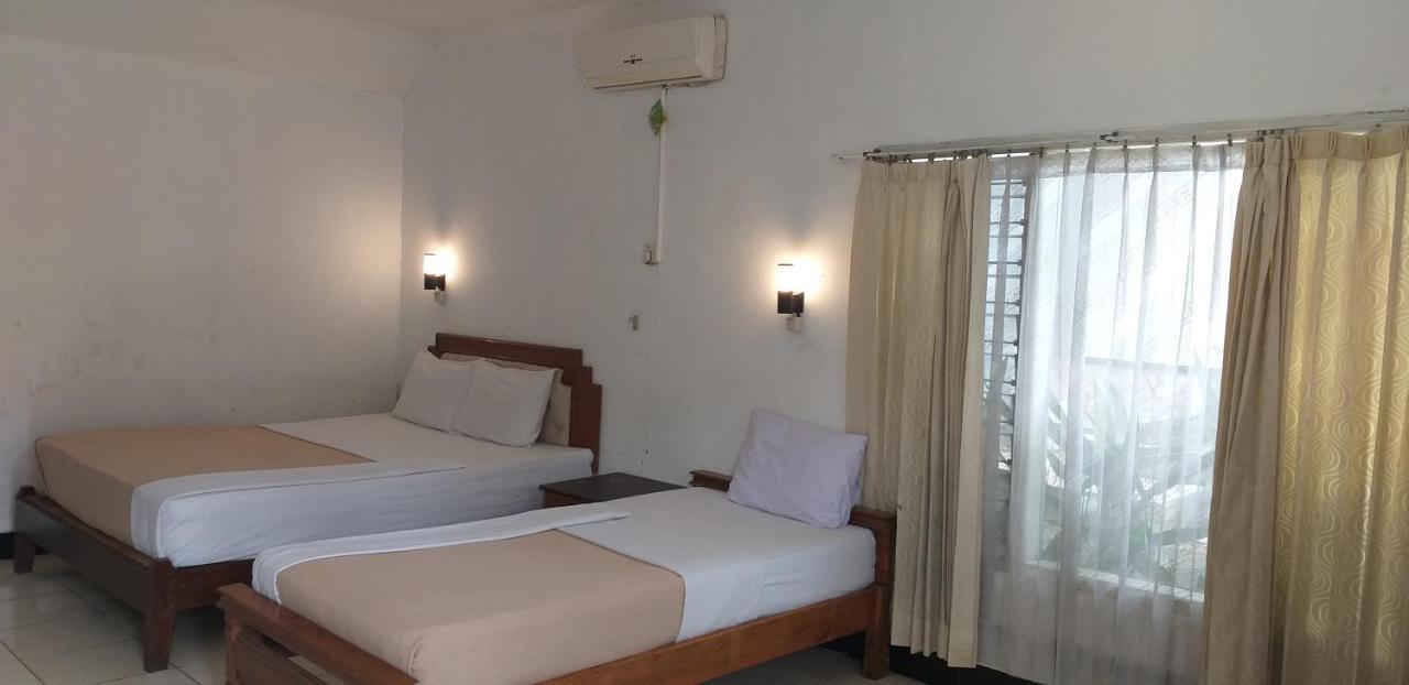 Intan Hotel Purwakarta Ngoại thất bức ảnh