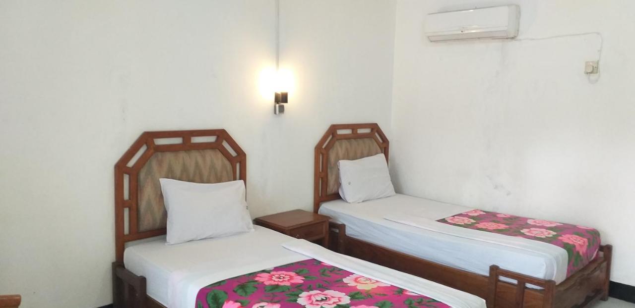Intan Hotel Purwakarta Ngoại thất bức ảnh