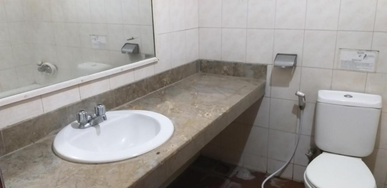 Intan Hotel Purwakarta Ngoại thất bức ảnh