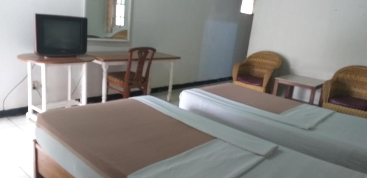 Intan Hotel Purwakarta Ngoại thất bức ảnh