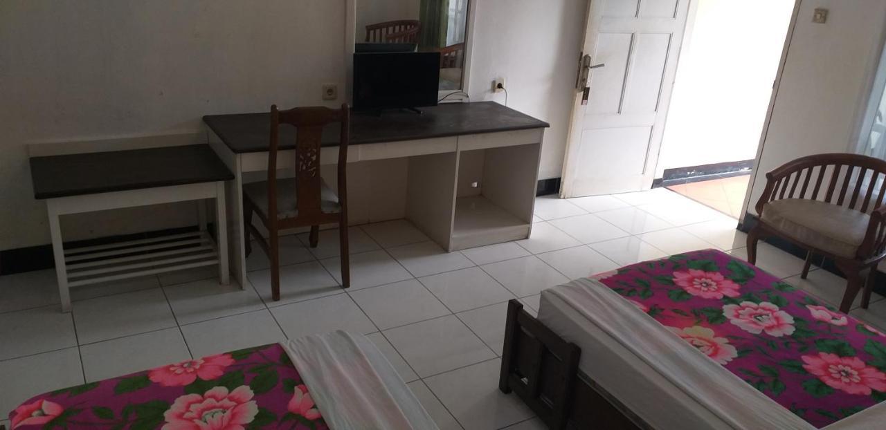 Intan Hotel Purwakarta Ngoại thất bức ảnh