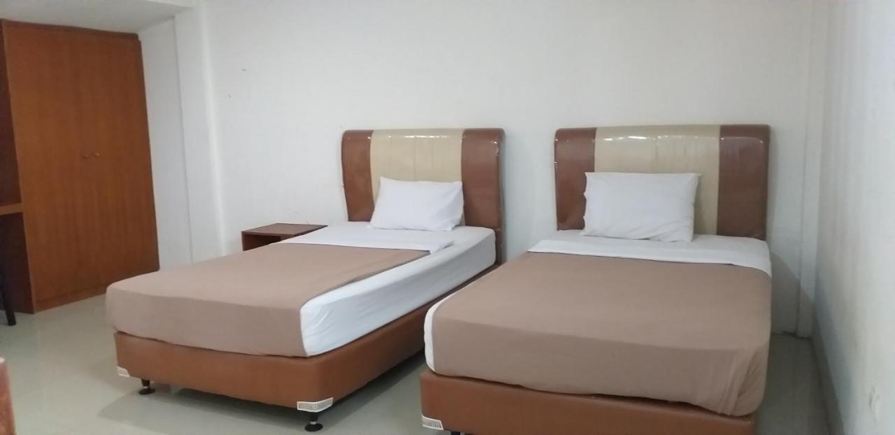 Intan Hotel Purwakarta Ngoại thất bức ảnh