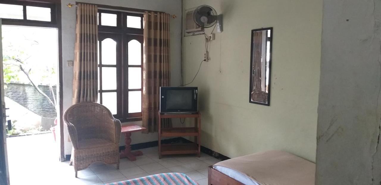 Intan Hotel Purwakarta Ngoại thất bức ảnh