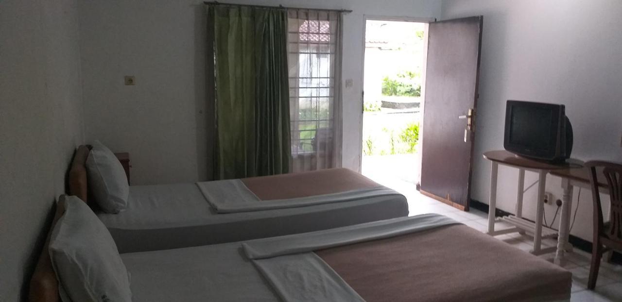 Intan Hotel Purwakarta Ngoại thất bức ảnh